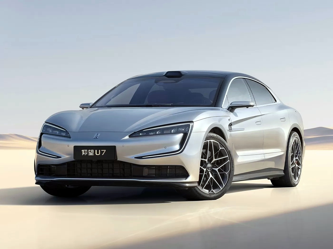 比亞迪仰望U7 電動(dòng)與混合動(dòng)力并行，水平對(duì)置發(fā)動(dòng)機(jī)引領(lǐng)豪華新境界